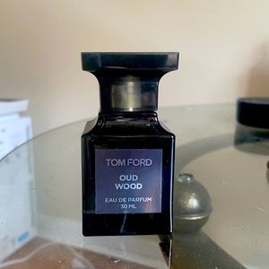 Tom Ford oud wood cologne (30ml)